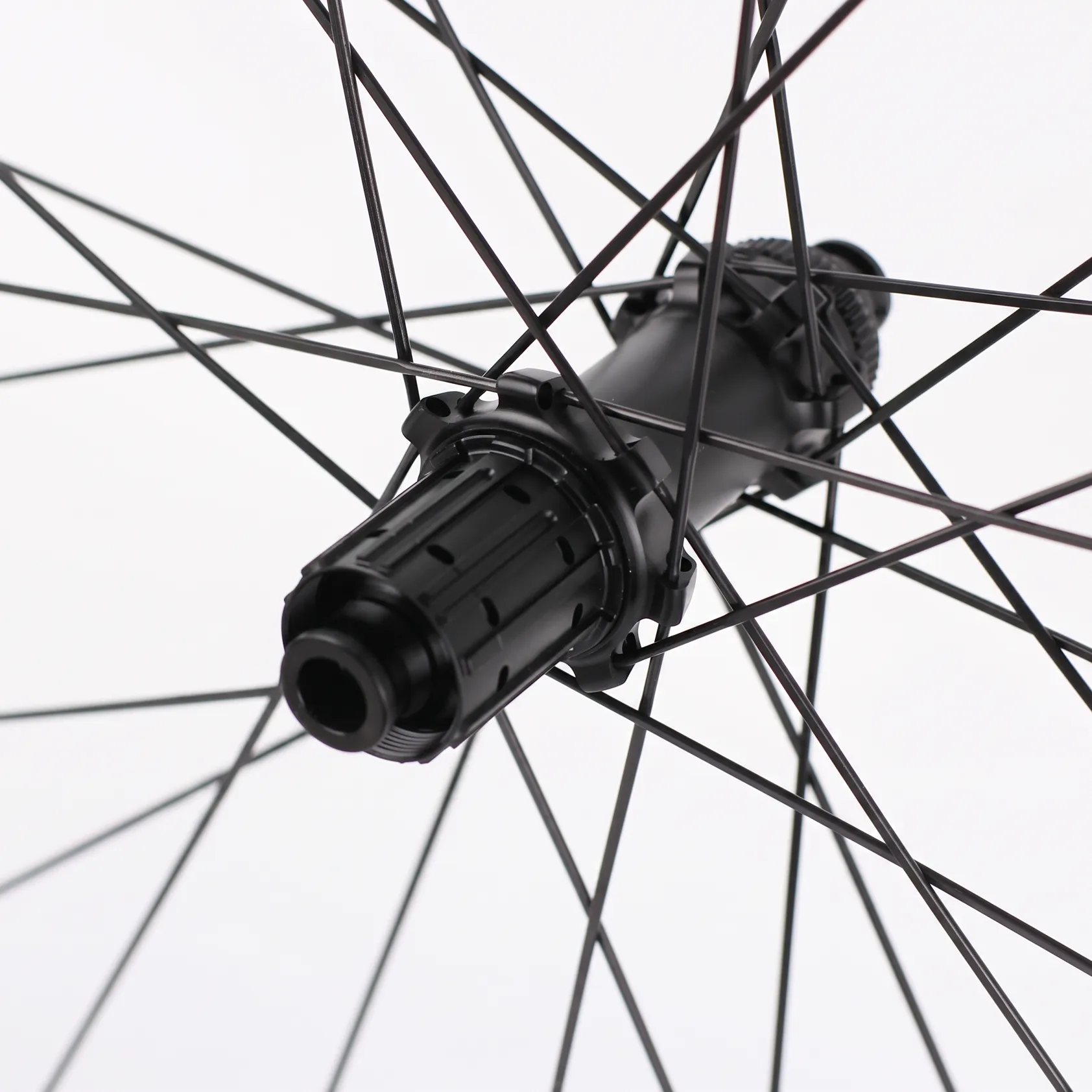 Venn 2430 SL XC Rear Boost Hub and Freehub Detail