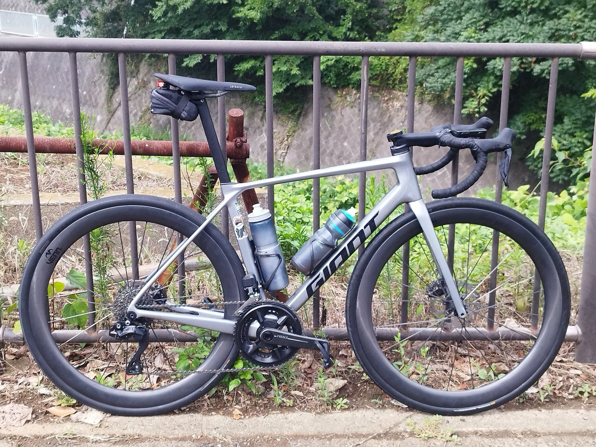 Yuichi さんの GIANT TCR Advanced Pro 1 と Venn 500 C UL ホイール