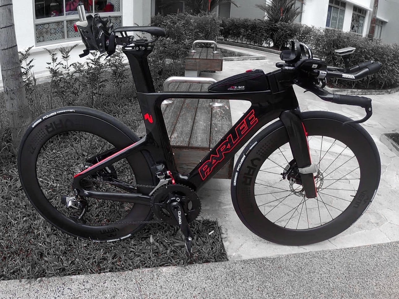Venn Cycling - Innovation in Carbon Wheels